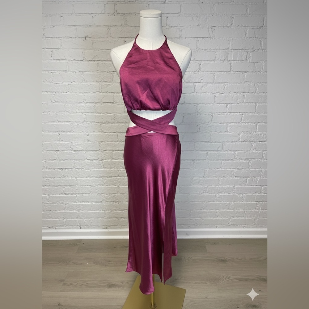 NEW ! Selfie Leslie Social Butterfly Cut-Out Waist Midi Dress Fuchsia - Picture 5 of 14